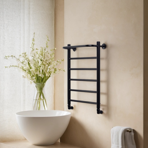 Фото Полотенцесушитель водяной Comfysan Капри (Capri) W-6 60/40 с полкой, черный