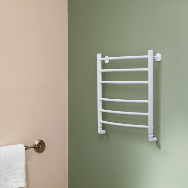 Фото Полотенцесушитель водяной Comfysan Люси (Luce) W-6 60/50, белый