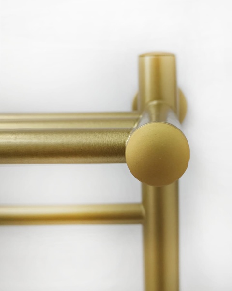 Полотенцесушитель электрический с/т Comfysan Люси (Luce) EC-8 80/50 с полкой, Матовое золото/МАТ ГОЛ выбрать и сравнить в шоуруме или в онлайн магазине