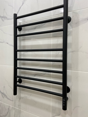 Полотенцесушитель Электрич. с/т GROIS Laura GR-132 500x 800 RAL 9005 П8 U черный матовый - фото и схемы подключения